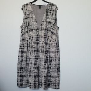 Of / Mercer Feminie Office Work Sleeveless crosshatch shift dress size 18